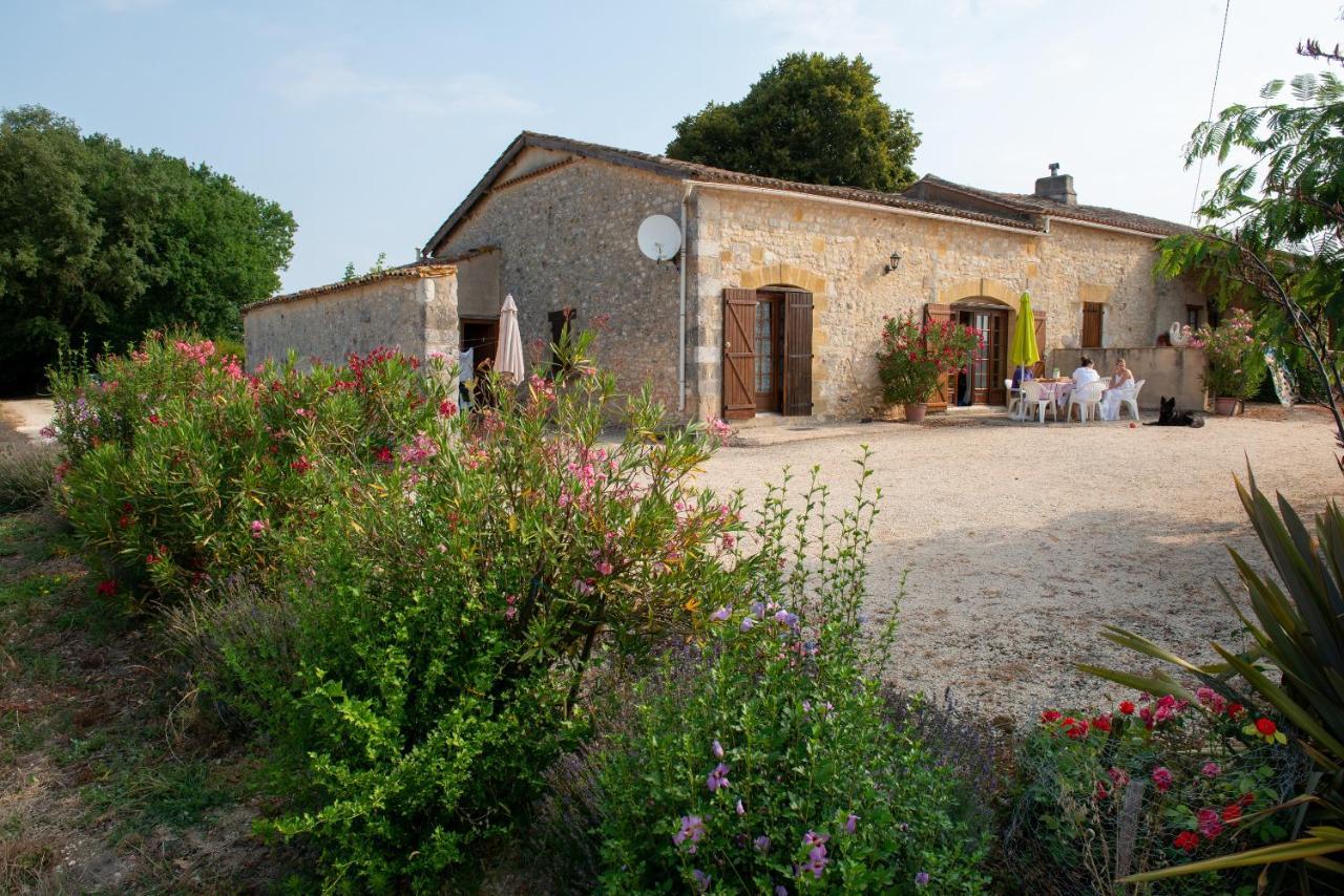 Gites De La Vaysse Vergt-de-Biron Exterior foto